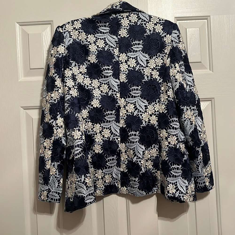 NWT FASHION NOVA SUIT. FLORAL LACE KAELIE BLAZER AND PANT SUIT. MEDIUM SOLD OUT - Picture 11 of 12